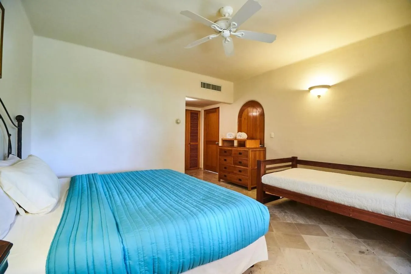 公寓 Beachfront Appt With Amazing Pool In Pto Aventuras 普托阿范特拉斯