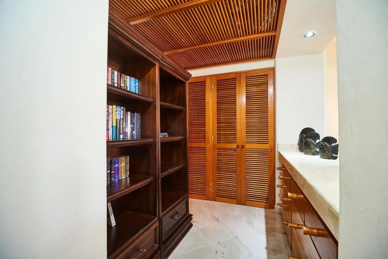 Beachfront Appt With Amazing Pool In Pto Aventuras 普托阿范特拉斯 公寓