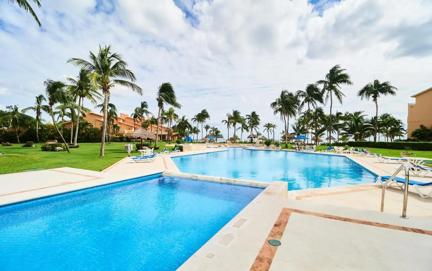 公寓 Beachfront Appt With Amazing Pool In Pto Aventuras 普托阿范特拉斯